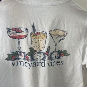 NWT! XS Vineyard Vines White Long Sleeve T-Shirt with Pocket 🍹cocktails 🍸
